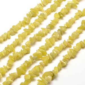 68710 Natural Jade Chips ,For Jewelery/Tree Of Life 8mm/80cm/ Lemon Color,   ,Material Semi Precious Stones,, (1 0) (Wholesale Price 800 cm @  0.03= €25.2 ,Upon Availability)