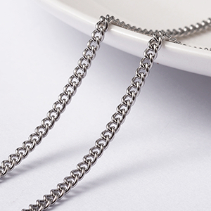 69779 STAINLESS STEEL CURB CHAIN  FOR JEWELLERY 3X2mm/1Meters/   STEEL COLOR, Curb Chain  ,Material ,, (20 20) ()