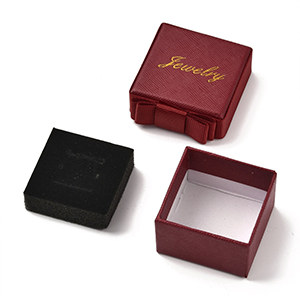 74326 JEWELRY BOXES PACKAGING SQUARE,WITH WORDS ,5X5X3CM/1PCS,DARK RED COLOR (8 0) ()
