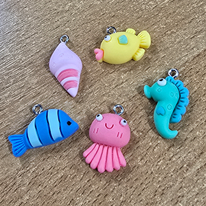 85093 Acrylic Ocean Animal pendants ,For Jewellery 20mm//1Pcs/   MultiColor,   ,Material Acrylic,Summer,Charms (6 5) ()