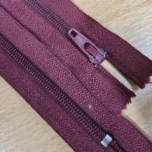 85602 Plastic Closed end zippers  For Sewing 50cm//1Pcs/   Dark Red Color,   ,Material , (12 8) ()