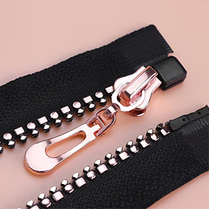 86754 COIL OPEN END ZIPPERS FOR SEWING 70cm//1Pcs/ BLACK COLOR, ,Material , (4 0) ()