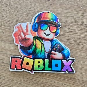86925 WOODEN SILHOUETTES WITH STICKER ‘, ROBLOX’ FOR DECORATION 95mm//1Pcs/ MULTICOLOR, ,Material ,Easter, (1 1) ()