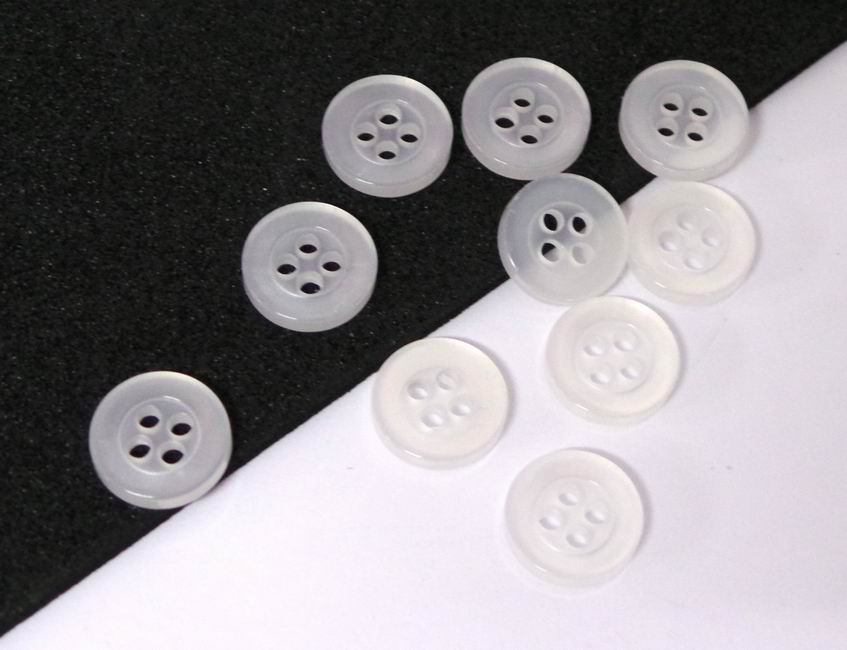 CH30163 Στρόγγυλα πλαστικά κουμπιά  Για Ραψιμο 11mm//10Τεμ. Διάφανο Χρώμα, Με 4 κρικάκια  ,Συνθεση Ακρυλικό,Είδη ραπτικής,Ραφτά (64 59) (6gr) ()