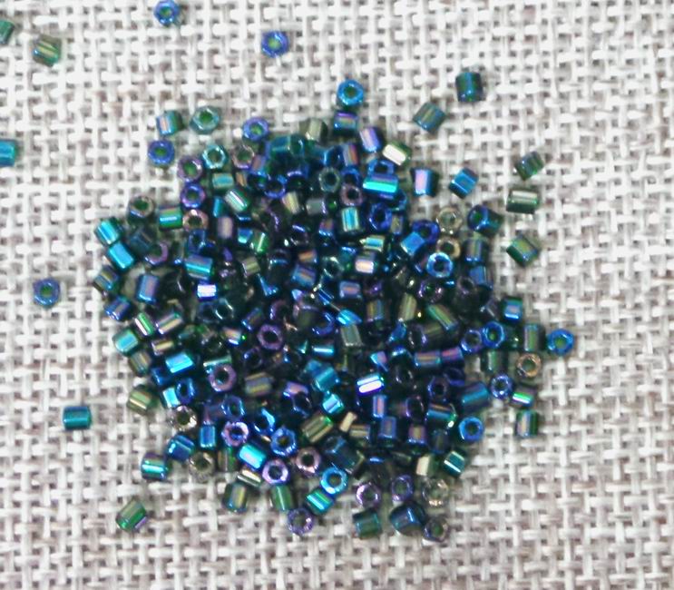 CH35799  Glass Tube seed beads ,For Jewellery 2X2mm/33gr/ MultiColor,Opaque   ,Material Glass,,Beads (14 11) ()