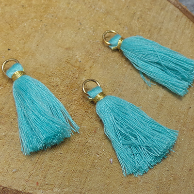 CH47880 ΥΦΑΣΜΑΤΙΝΕΣ ΦΟΥΝΤΕΣ ΜΕ ΚΡΙΚΟ ΓΙΑ ΚΟΣΜΗΜΑ 35mm//5Τεμ. ΓΑΛΑΖΙΟ ΧΡΩΜΑ,Με Χρυσό Κρικάκι ΒΑΜΒΑΚΕΡΑ ,ΣΥΝΘΕΣΗ 100% ΒΑΜΒΑΚΕΡΟ, (42 23) (9gr) ()