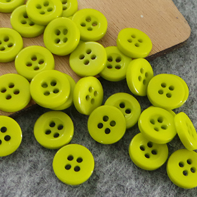 CH50763 Accessories buttons acrylic,with 4 holes ,10mm/20pcs ,light green color (0 0)