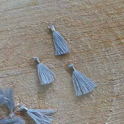 CH51252 Υφασμάτινες φούντες με κρίκο Για κόσμημα 10mm//10Τεμ. Γκρίζο Χρώμα, Βαμβακερά ,Συνθεση , (26 0) (5gr) ()