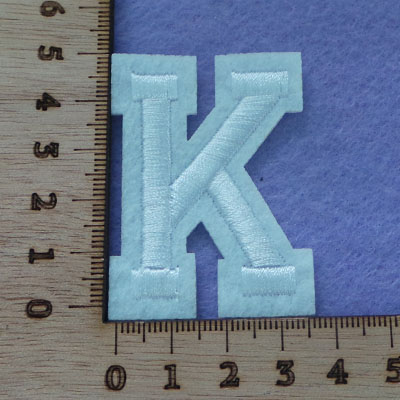 CH53159 Iron on patches, embroidered with letter k 4x5cm/1pcs white color for decoration alphabet  english alphabet (0 0)