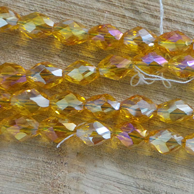CH56465 Beads and spacers glass oval,faceted ,10x8mm/38pcs ,honey color (0 0)