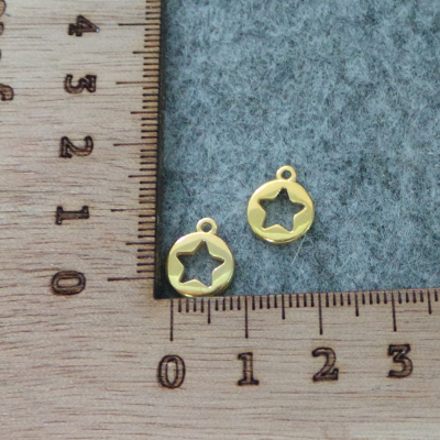 CH57031 Pendants and charms brass stars, ,10mm/4pcs ,gold plated (0 0)
