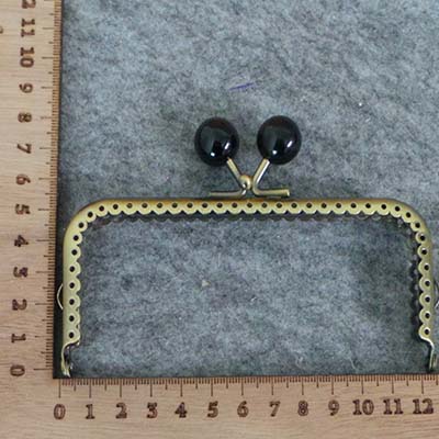 CH58773 Accessories iron purse frames rectangle,with holes/frames ,12,5cm/1pcs ,bronze color (0 0)
