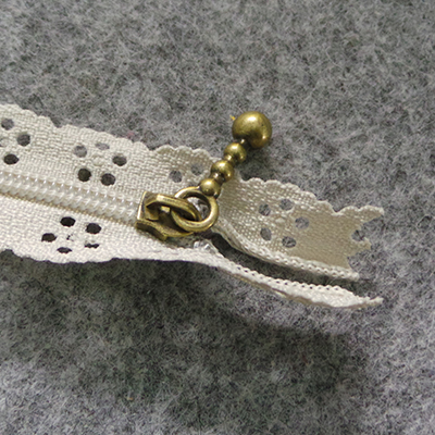 CH58873 Zippers plastic open-end, ,25cm/1pcs ,beige color (0 0)