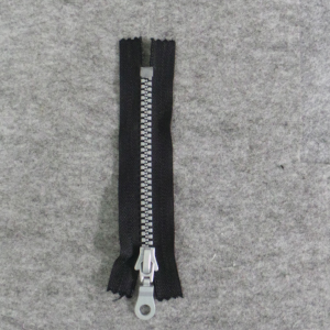 CH60164 Zippers plastic closed,plastic teeth no8 ,15x0cm/no8/1pcs ,black color (0 0)