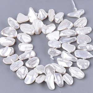 CH61529 Synthetic shell pearls beads irregular shape  10x25mm/39pcs natural color for jewellery  beads (0 0)