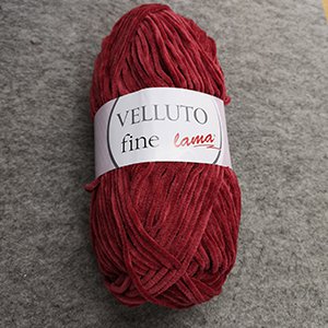 CH63800 Νήματα LAMA Velluto Fine ,100gr/180Μέτρ. ,Κόκκινο Χρώμα ,Πολυεστερικά (30 0) (110gr) ()