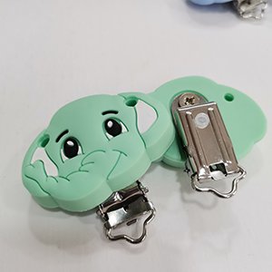 CH65906 Food grade silicone pacifier clips elephant shape ,for pacifier/decoration 50mm//1pcs/ mint color,   ,material food grade silicone,cartoon, (-3 0)