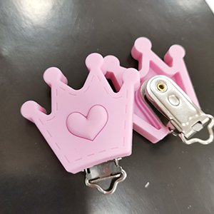 CH65912 Food grade silicone pacifier clips crown shape for pacifier/decoration 50mm/1pcs pink color, ,material food grade silicone,, (-1 0)