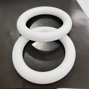 CH65913 Foodgrade silicone rings for pacifier/decoration 65mm/1pcs white color,rings ,material food grade silicone,,beads (-1 0)